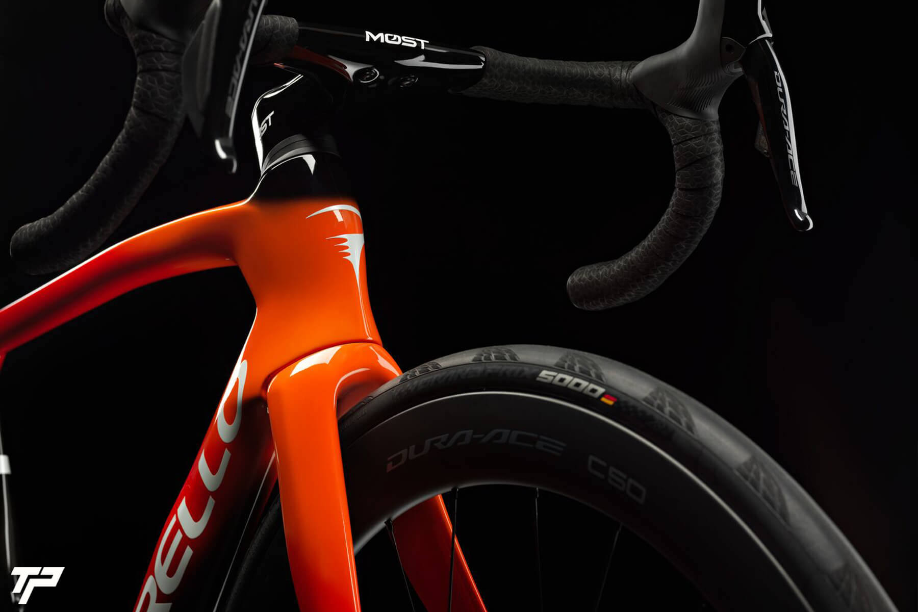 New Pinarello Dogma F: an icon of cycling renewing it's myth