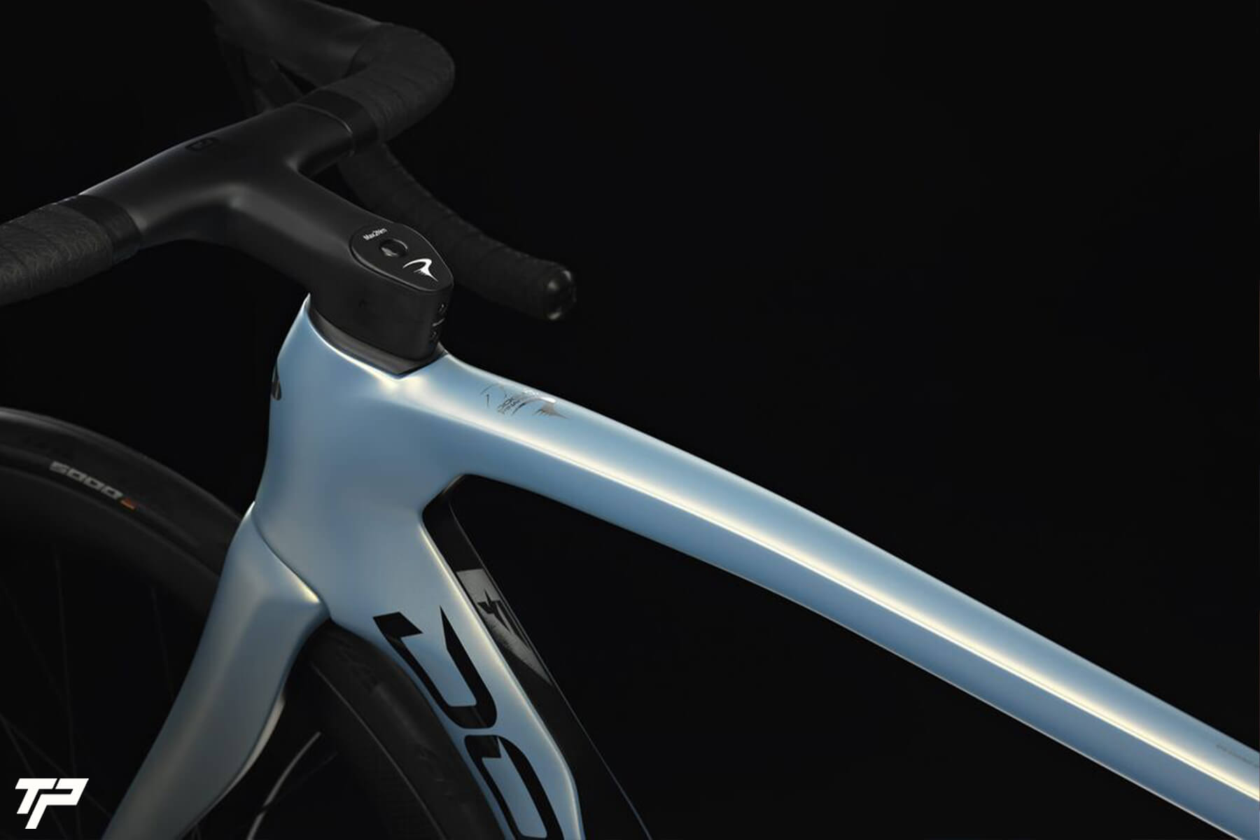 New Pinarello Dogma F: an icon of cycling renewing it's myth