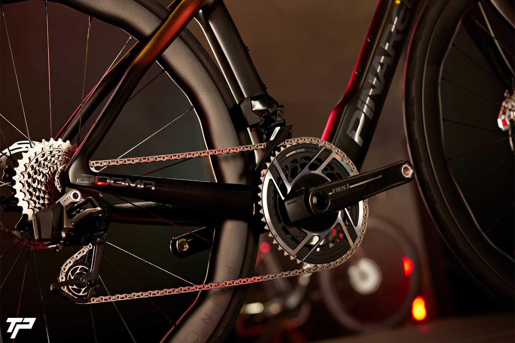 New Pinarello Dogma F: an icon of cycling renewing it's myth