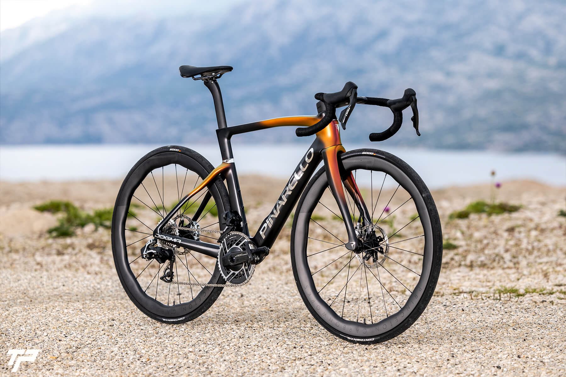 New Pinarello Dogma F: an icon of cycling renewing it's myth