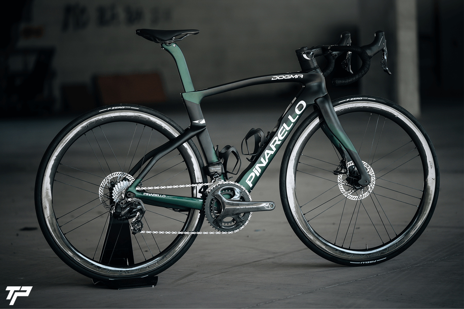 Pinarello Dogma F: eccellenza e performance con stile