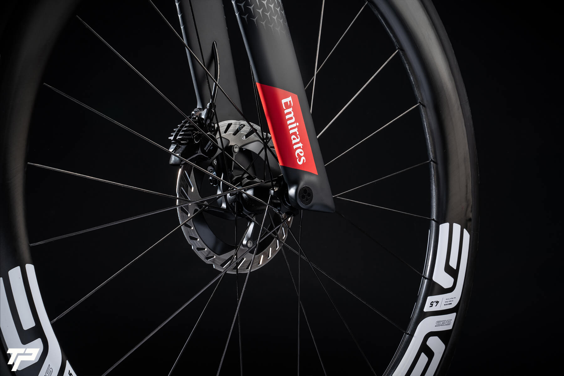 Colnago Y1Rs: reduced air resistance, uncompromised stability