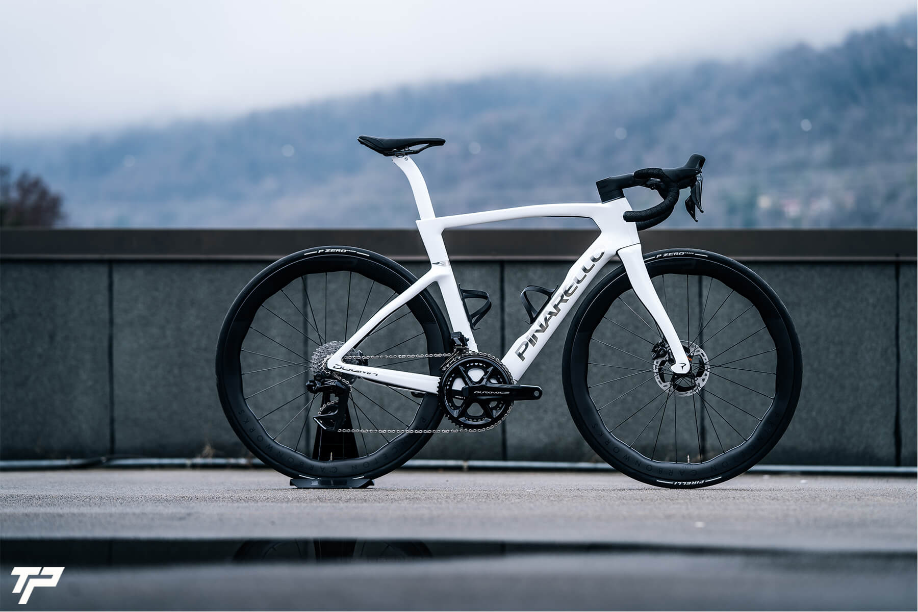 Pinarello New Dogma F: on the edge of performance