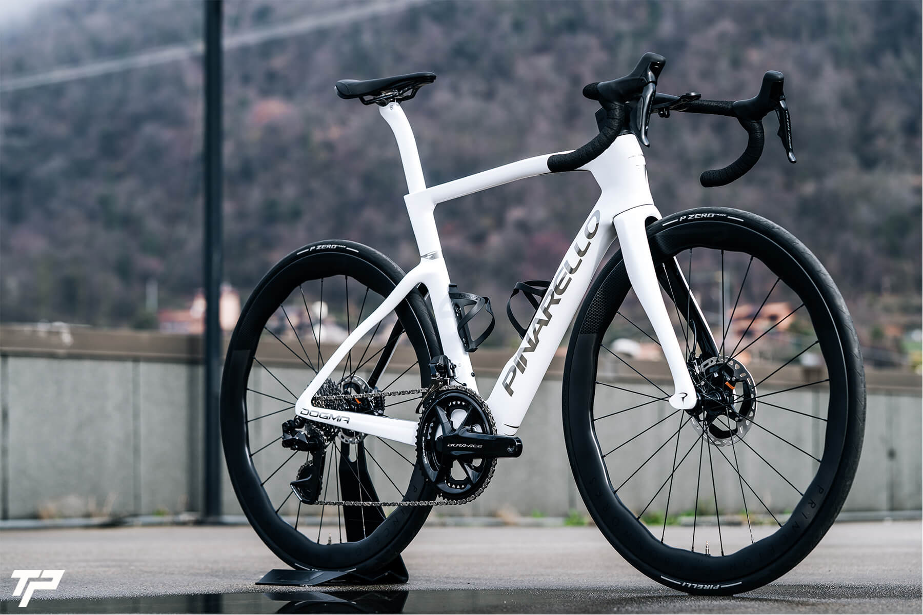 Pinarello New Dogma F: on the edge of performance