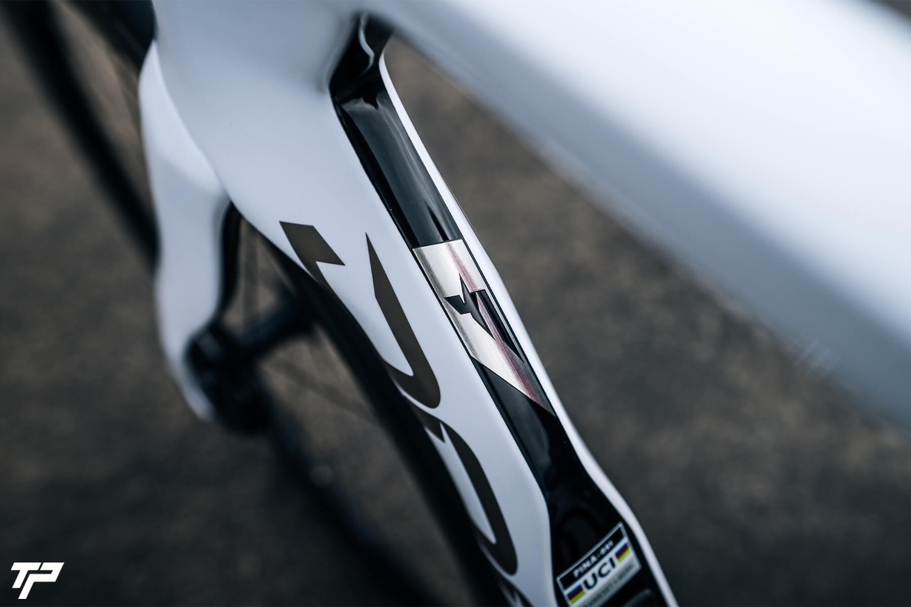 Pinarello New Dogma F: on the edge of performance