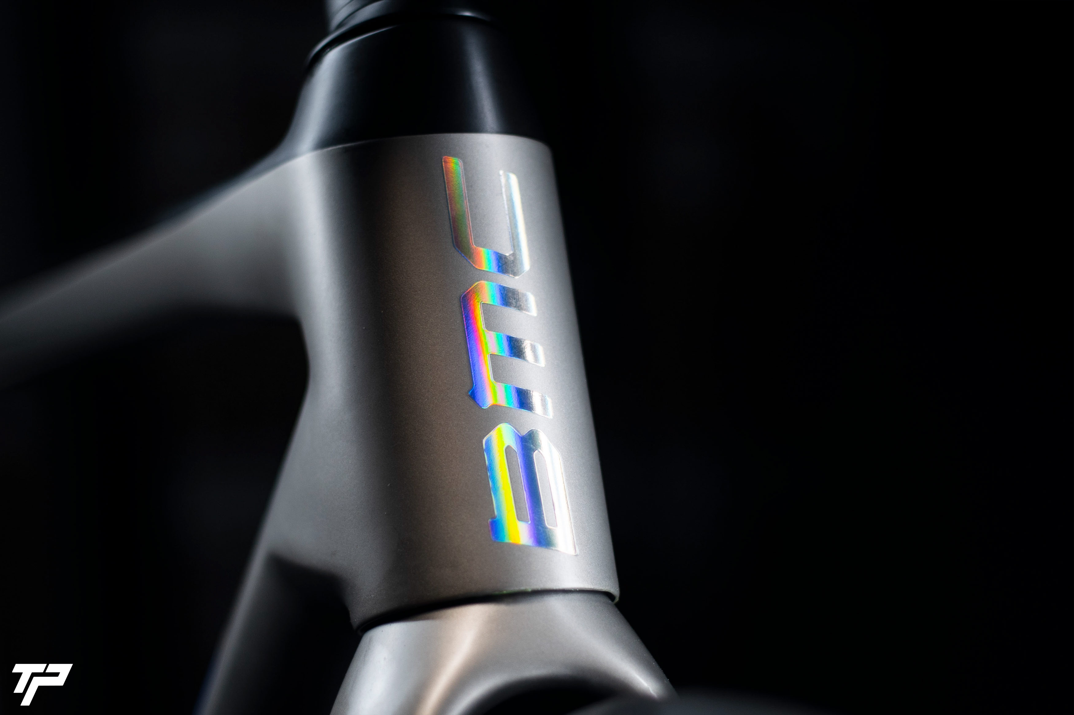 BMC TEAMMACHINE SLR01: BORN TO COMPETE