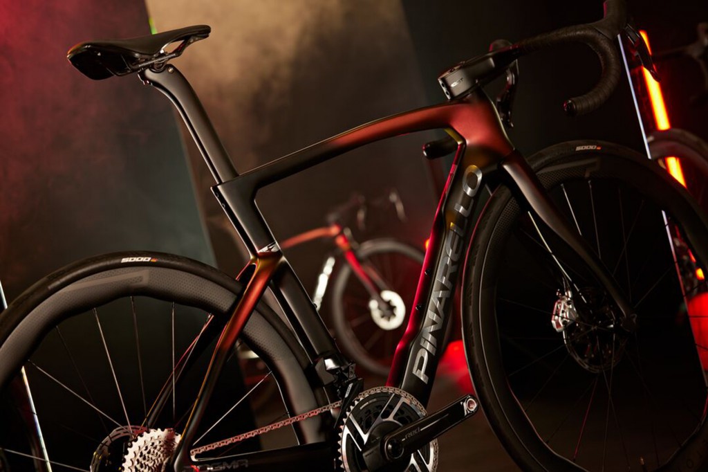 New Pinarello Dogma F: an icon of cycling renewing it's myth