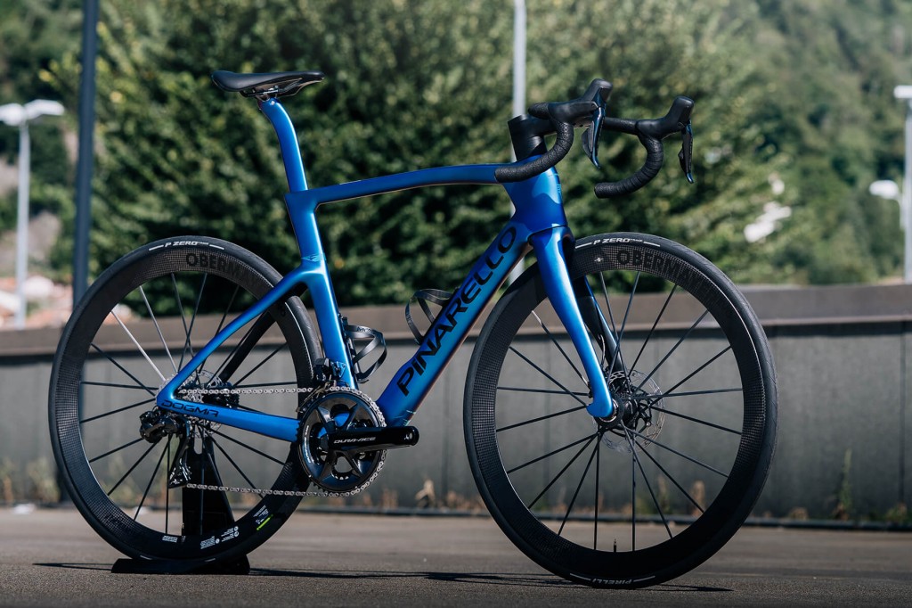 Pinarello New Dogma F: the perfect balance between form and function